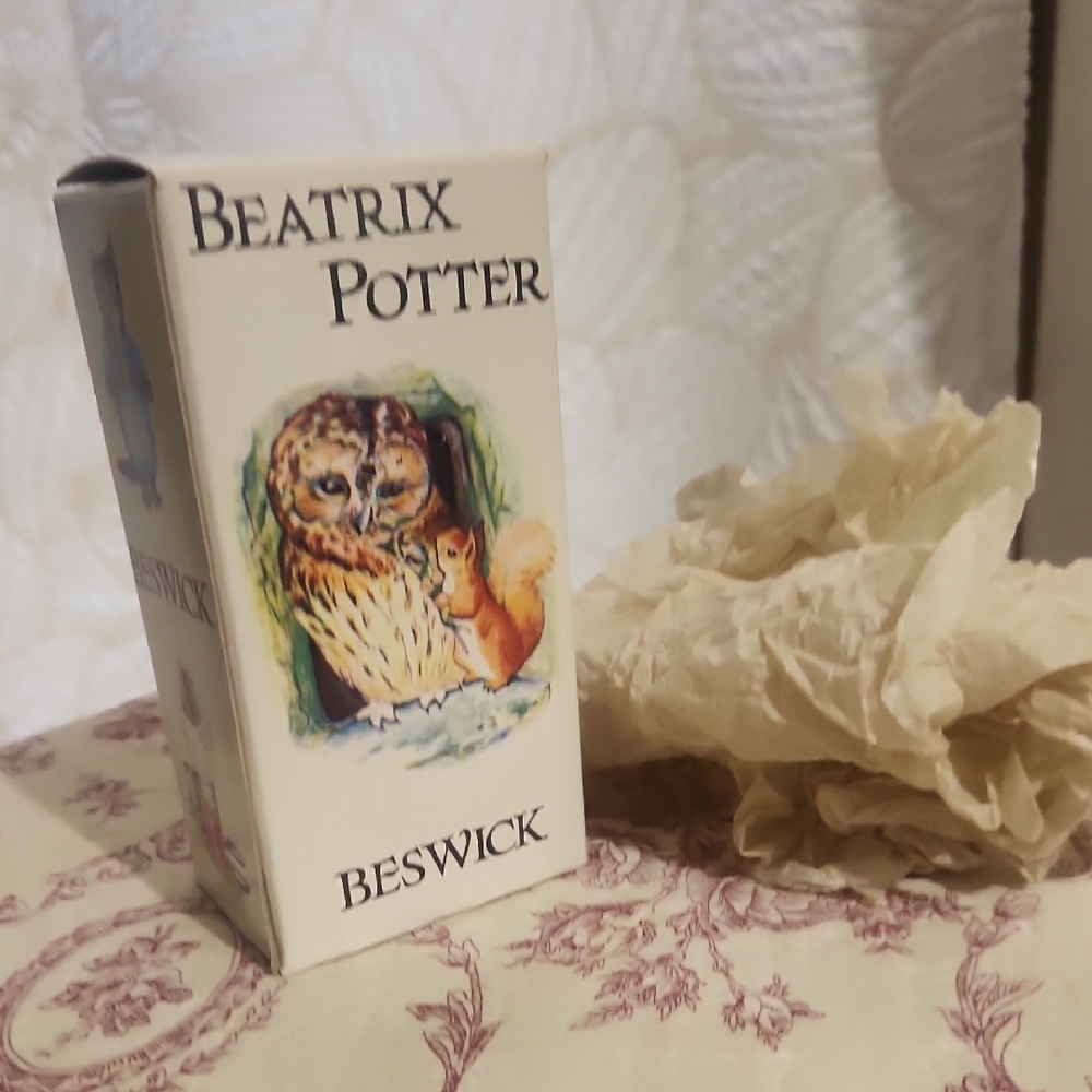Beatrix Potter Beswick Figurine Storage Box/Tissue ONLY.
